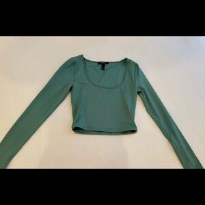 Forever 21 longe sleeve crop top